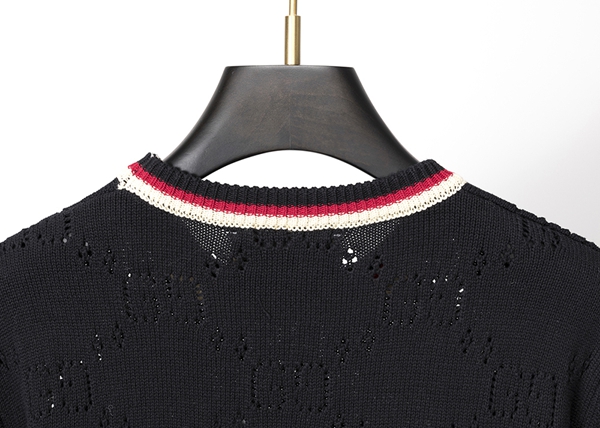 ブランドセーター着用イメージ